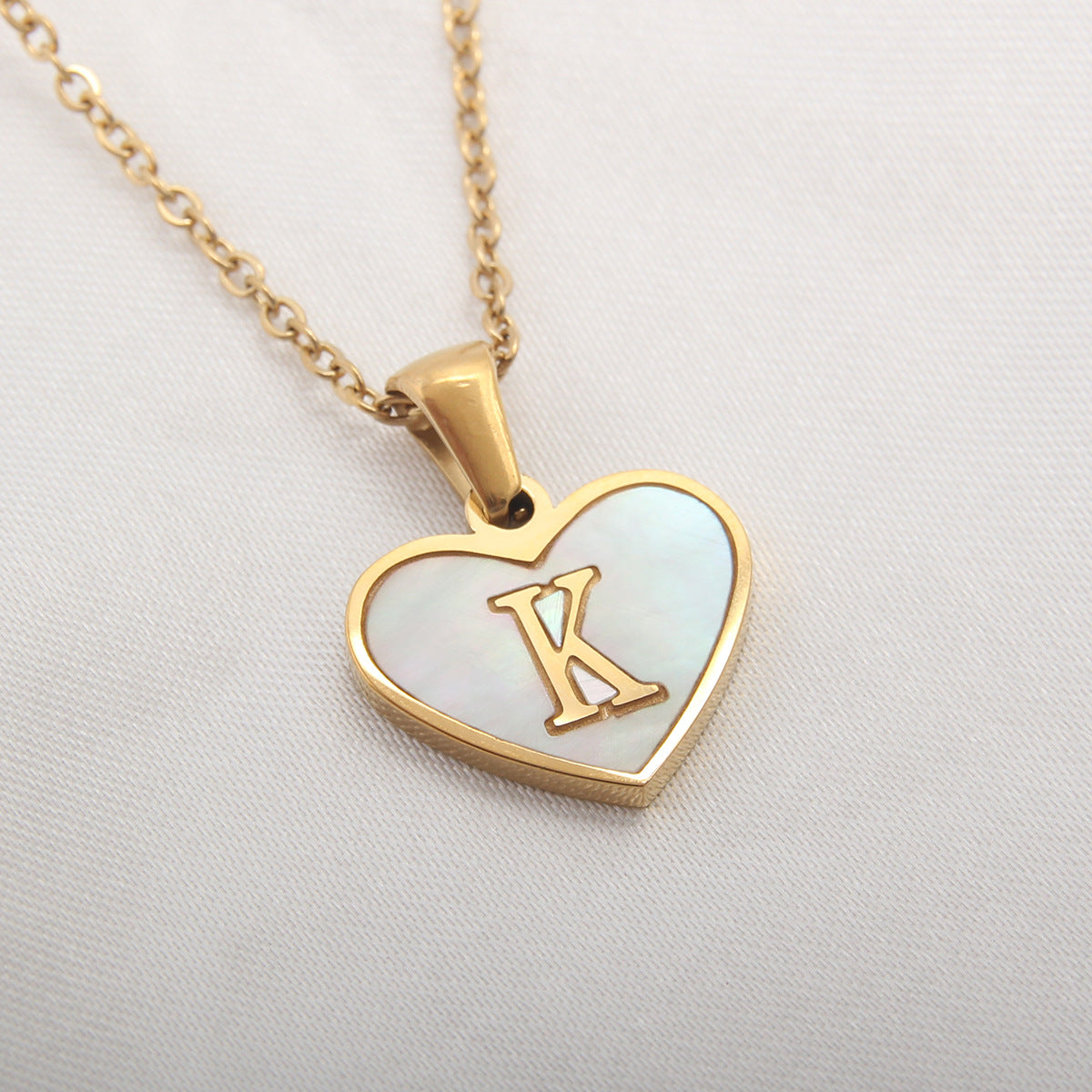 26 Letter Heart-shaped Necklace